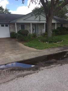 2205 Phoenix Dr, Bay City, TX, 77414