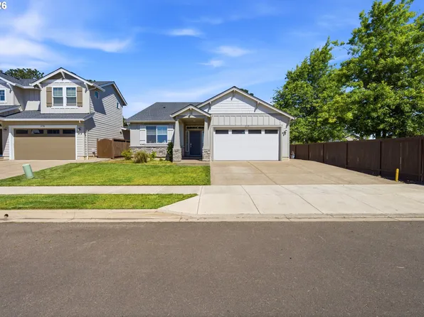 2748 NW William Dr, McMinnville, OR 97128