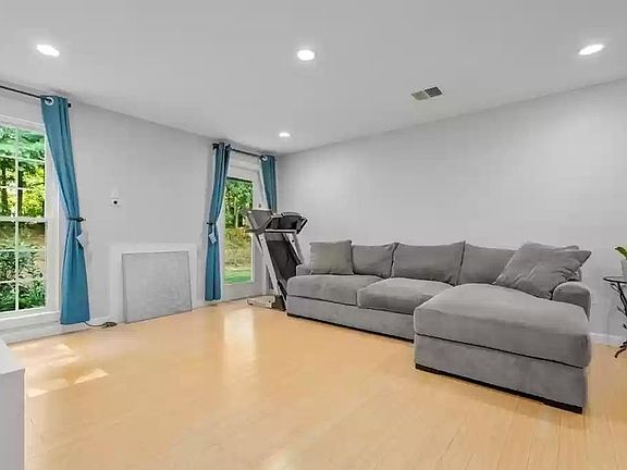 2nd image of 32 Walden Dr APT 14