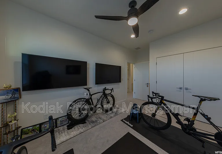 1541 E Talo Ct — Photo 33