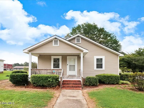 3631 S Lynch Street, Fountain, NC 27829