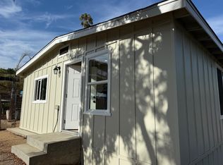 122 Avalon Dr #2, Vista, CA 92084