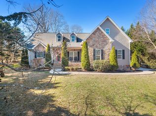 25 Golden Pond Ln, Ringgold, GA 30736