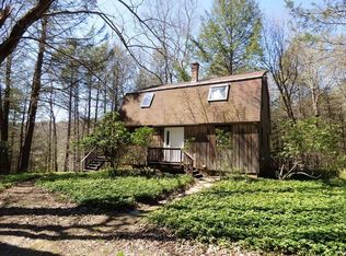 71 George Lamb Rd, Leyden, MA 01337