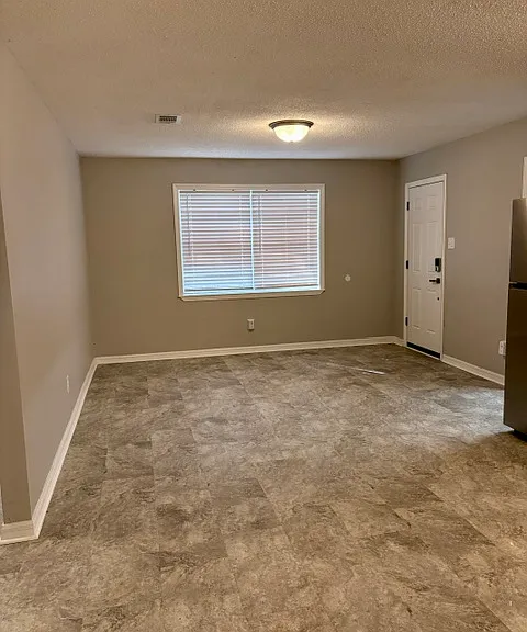 1611 Cortez Dr — Photo 20