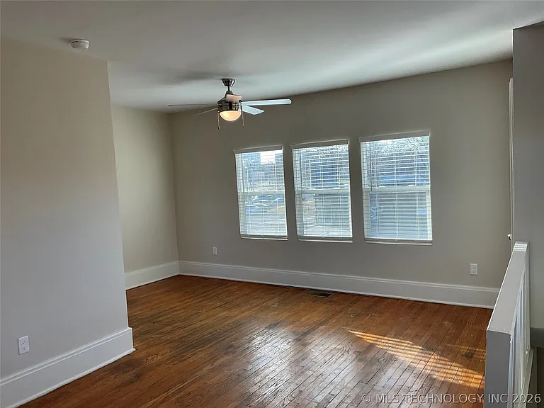 1345 E 6th St — Photo 13