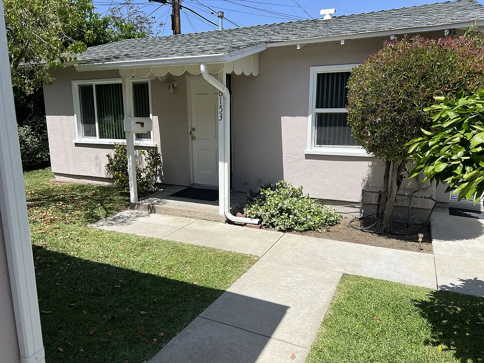 Encinita Ave