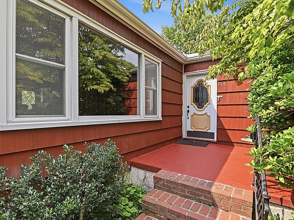 4th image of 715 Burruss Dr