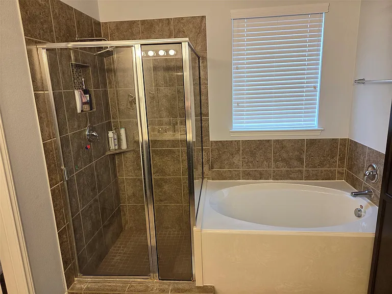 2514 Copper Fields Dr — Photo 24