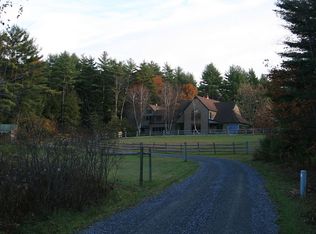 887 Melendy Hill Rd, Guilford, VT 05301