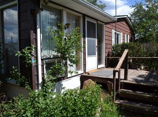 1009 Christine Cir, Cheyenne, WY 82007