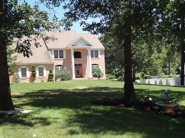 Steeped Roof Colonial on 1.03 Acre