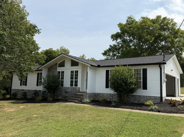 132 Keenan Ln, Shelbyville, TN 37160