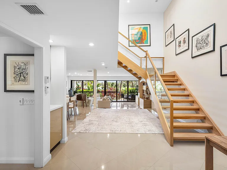 2335 S Ocean Blvd E #13 — Photo 3