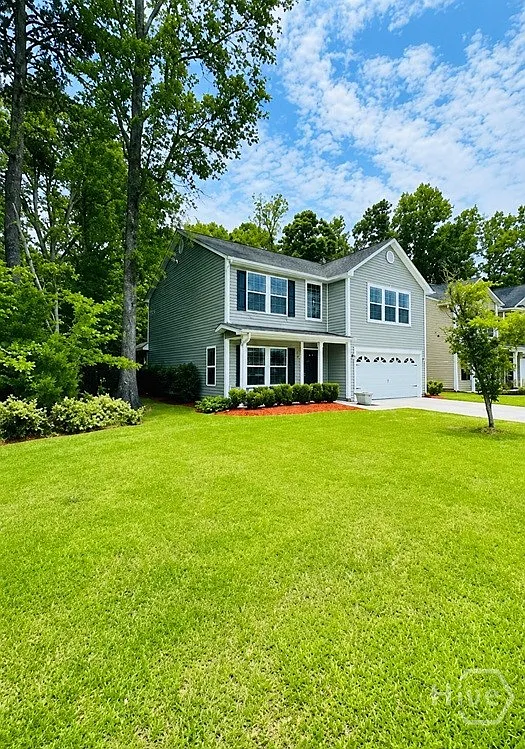 3 bed, 2.5 bath, 2354 sqft, $2,100 — Photo 2
