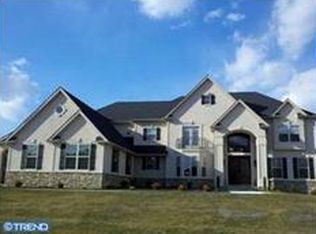 202 Sapphire Ct, Mullica Hill, NJ 08062
