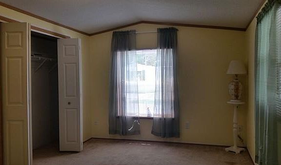 5th image of 556 Central St Lot 143