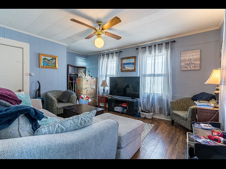 126 Hill St #1 — Photo 4