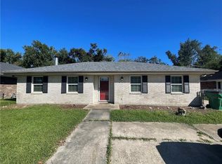 157 Lakewood Dr, Luling, LA 70070