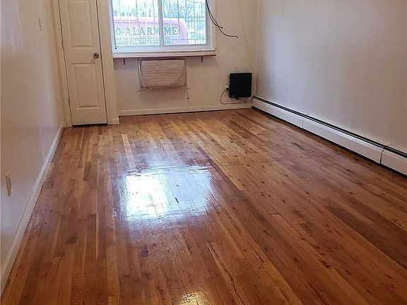 2nd image of 39-3X 210th St Floor 1
