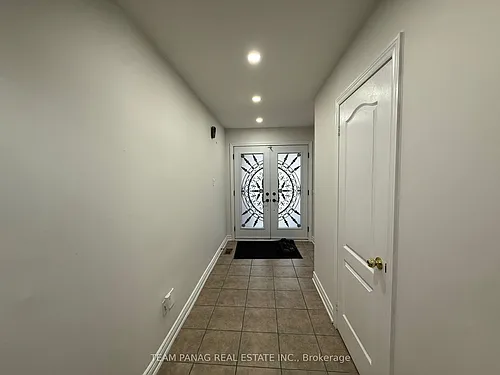 52 Sweet Clover Cres N Photo 1