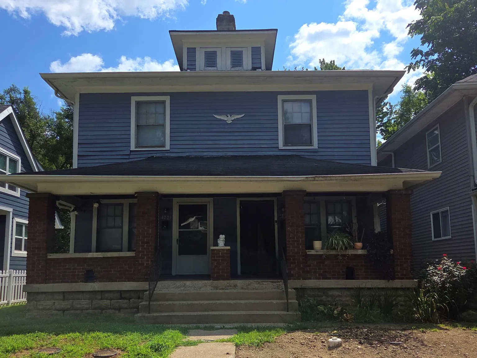 3 bed, 1.0 bath, 1180 sqft, $1,400 — Photo 1