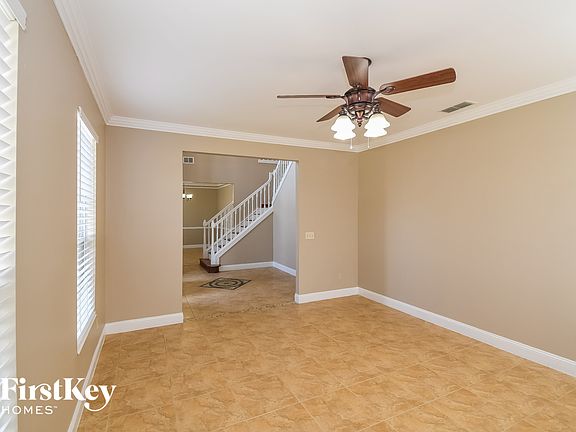 5th image of 5324 Downington Dr