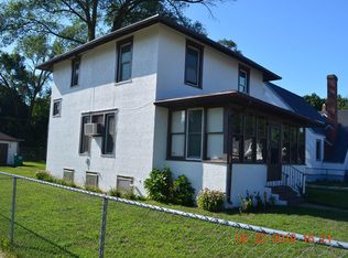 994 Columbus Ave, Benton Harbor, MI 49022