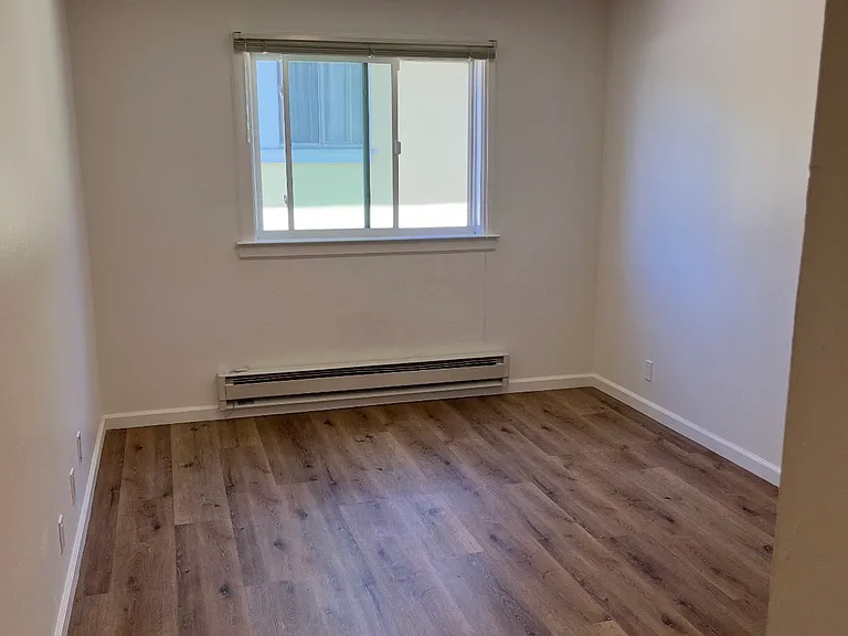 1322 Shattuck Ave #204 — Photo 11