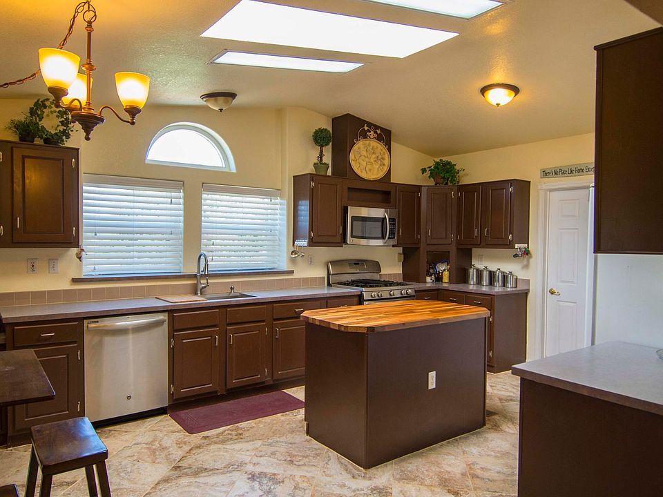 48757 N Anvil Rock Rd Seligman AZ Zillow