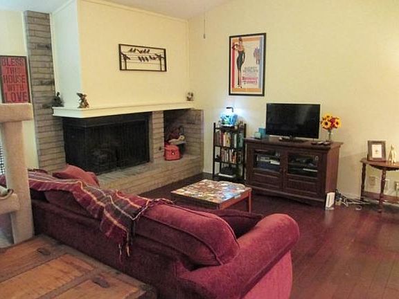 4th image of 2121 Bois De Arc Cir