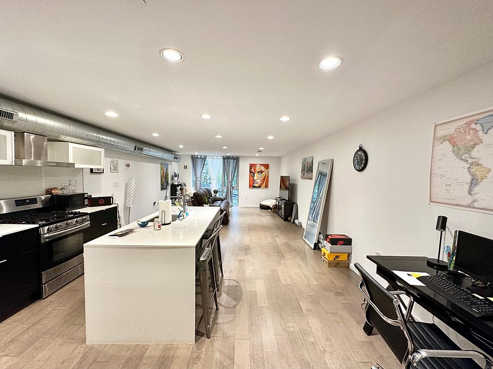 1st image of 1433 N 7th St #2O