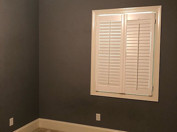 2nd image of 125 Wood Lake Dr Unit 211