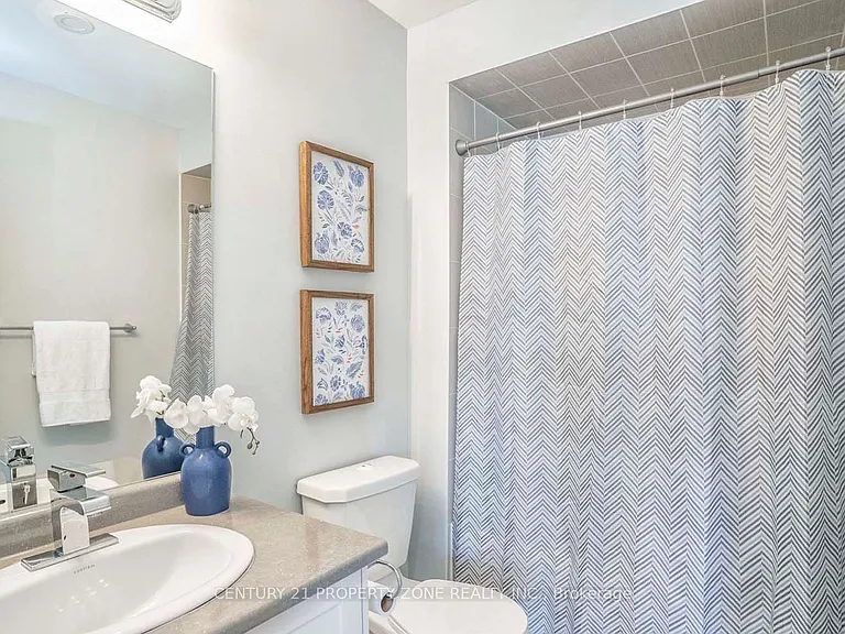 3865 Major Mackenzie Dr W #225 — Photo 13