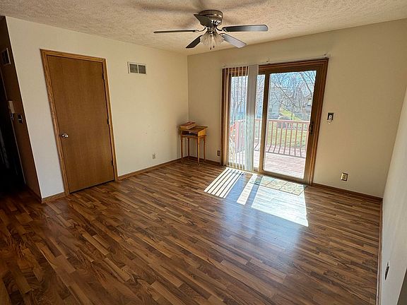 4th image of 7858 Stonewall Ct