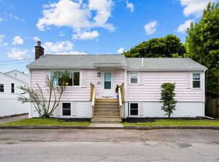 30 Coburn St, Hull, MA 02045