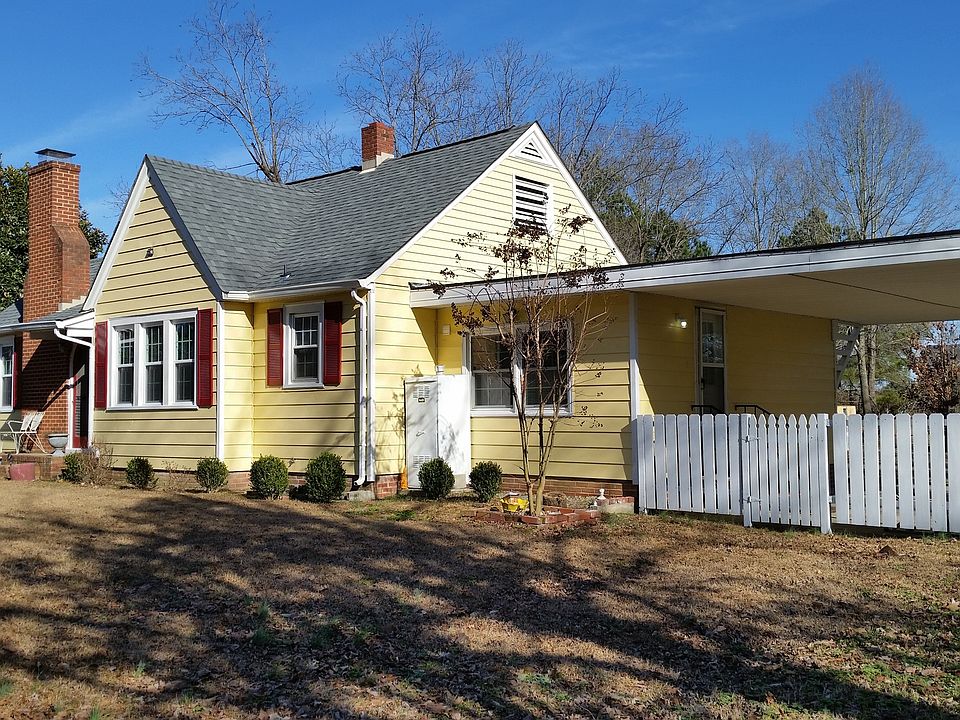 1st image of 303 E Harrington Ave