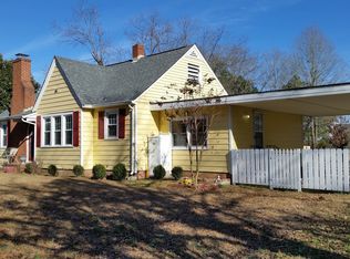 303 E Harrington Ave, Broadway, NC 27505