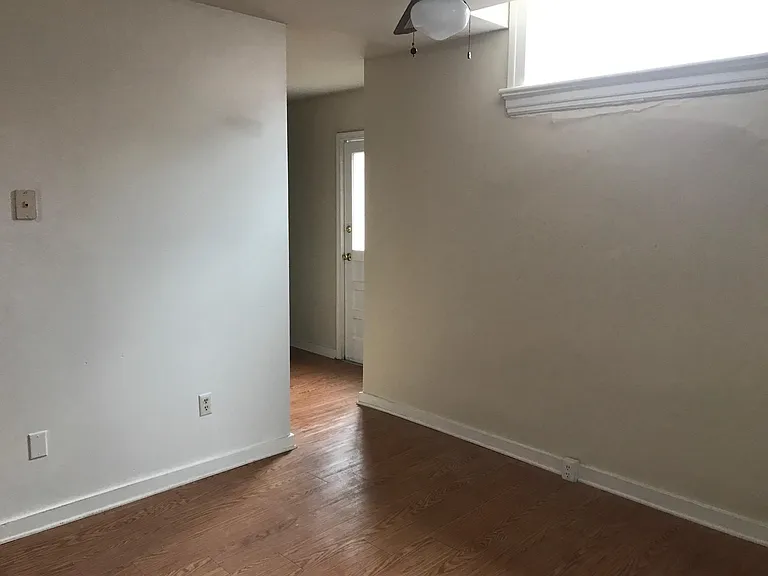 2224 W Grace St #3 — Photo 6