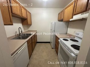 240 Amber Trl #2, Sun Prairie, WI 53590