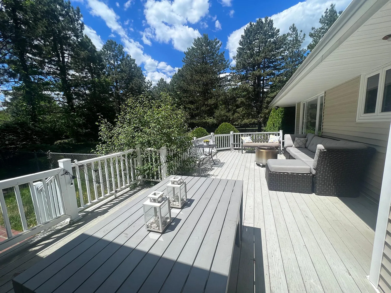 99 Porter St — Photo 3