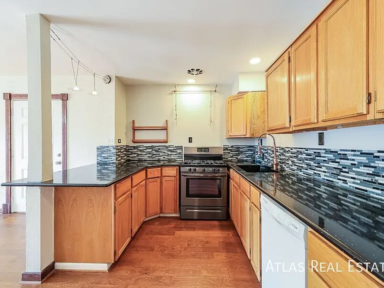 1620 N Colorado Blvd #5 — Photo 1