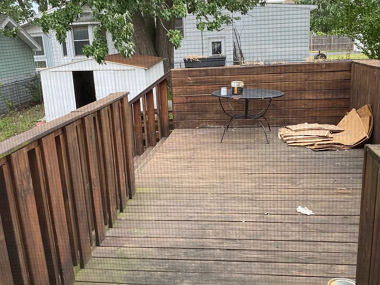 805 Cadillac St — Photo 10