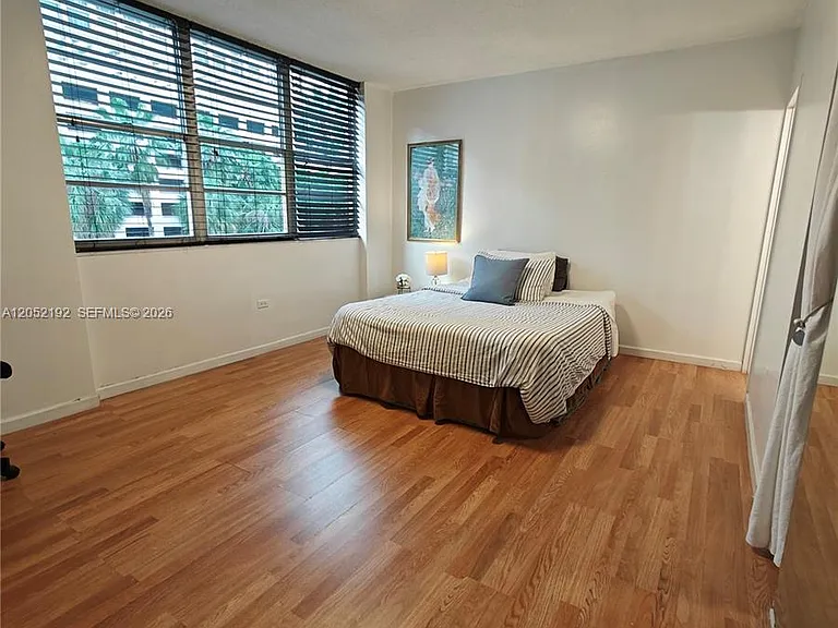 825 Brickell Bay Dr #350 — Photo 55