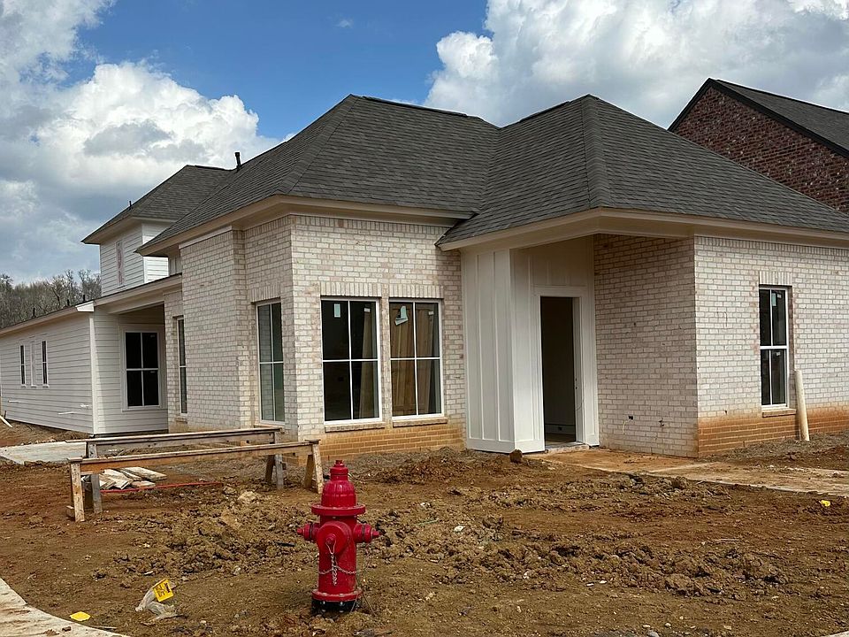 1st image of 136 Water St