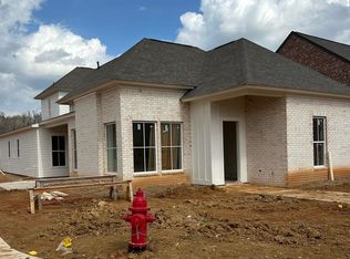 136 Water St, Madison, MS 39110