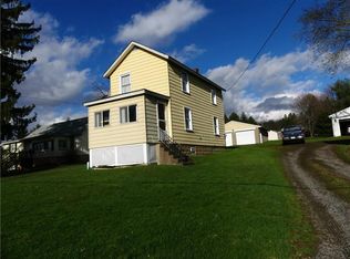 880 Evergreen Rd, Leechburg, PA 15656