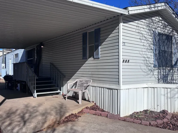 725 Royal Ln, Hurst, TX 76053