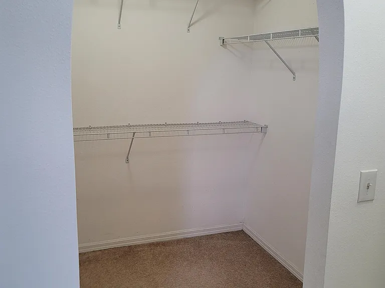4615 Elena Way — Photo 9