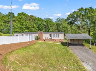 317 Long Branch Rd, Kings Mountain, NC 28086